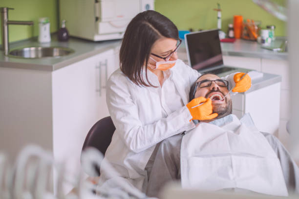Best Pediatric Emergency Dentist in Roberts, WI